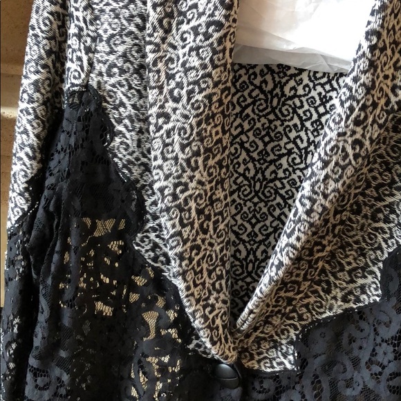 Jacket - Picture 4 of 4